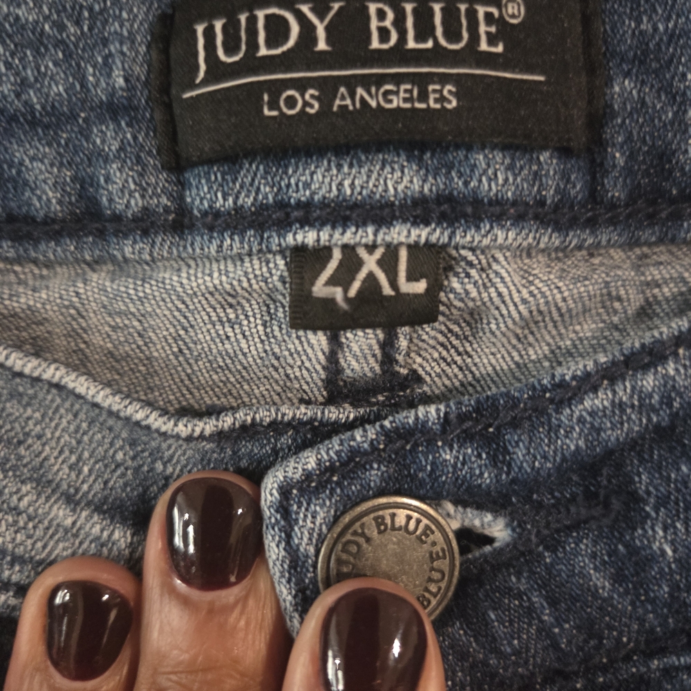 Judy Blue Women's Blue Jeans